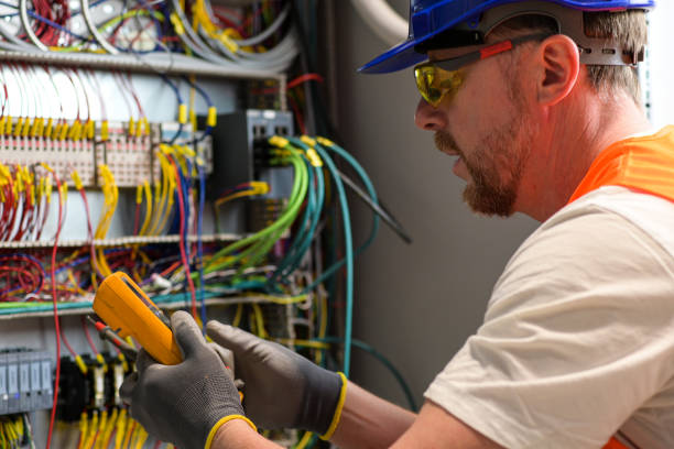 Best Local Electrician Companies  in Samoset, FL